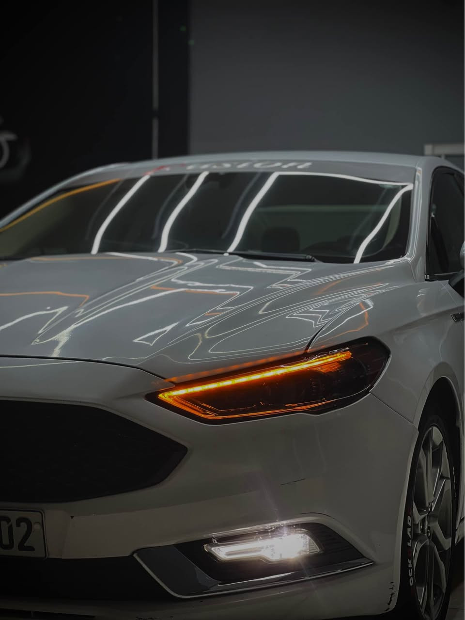 Ford fusion 2019
سعر بەلاش 
فۆرد فیوژ SE ١٥ تۆربۆ 
سەیارەکە بەس ماشالله ئەوێت لۆک لۆکە 
لایتەکانی و دەعامى كراوە بە تیتانیۆم 
٤ تایە تازەی لەسەرە 
٤ جام ئۆتۆ 
٣ شاشە
بەسمە
شەغال
رادار
خەتی جادە 
تەبرید مەرکەزی 
گێر ماوس 
گێر سپۆرت
بادڵ شەفت
گێر عادى و گێر ئۆتۆماتیک
گێرو مەکینەی نەکراوەتەوە بە شەرت 
پێشو دوای تازە داگیراوە
تەقەو رەقە بەشەرت 
رۆنی تازە گۆراوە  
سەنەوی ساڵێکە بەسەر چوە 
تازە پۆلیش کراوە 
سەیارەکە لە رەسمەکان جوانتر نەبو مەیبە 
٨٤،٠٠٠ مایل رۆشتوە 
سەیارەکە دوو پارچەو نیوی بۆیاغه 
بۆنیدو چەمەلەغی لای سایەق و نیە دەرگا
تەحویلو غەرامە بەشەرت  
سعر:- 90 گەڵا قفڵ  
شوێن:- سلێمانی 
(***********) Singapore
