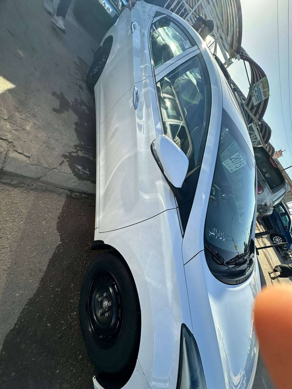 سلام عليكم انتره البيع موديل 2015سياره مكفوله من كلشي ماعده الموضح بل سونار فقط ال باقي كفاله الف ماذب عليها سعر 123وبيها مجال الشراي ***********
