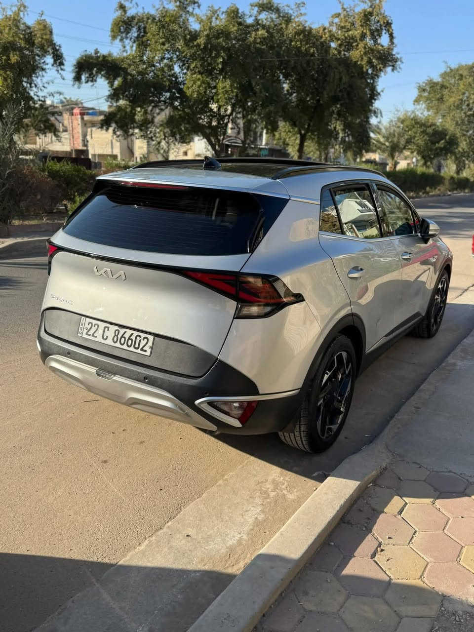 سبورتج  2023 
خليجي سياره فول مواصفات  
ترهم مراوس حسب القناعه
بصمه +بصمه ابواب
رادار امامي
رادار جانبي وخلفي
بانوراما
كراسي كهرباء
تبريد بلكشنات
تدفئه بلكشنات
تدفئه بلستيرن
صندوق كهربائي ذكي
محرك 2000 دوش
ماشيه 28كم السياره
سياره حلوه ونضيفه بيهة بارد باب السايق يم يده الباب
وشخط باب الخلفي الايمن حوالي 10سم
باقي سياره جديده
مكاني بغداد 
السعر رقم 1 رد تلقائي
***********
