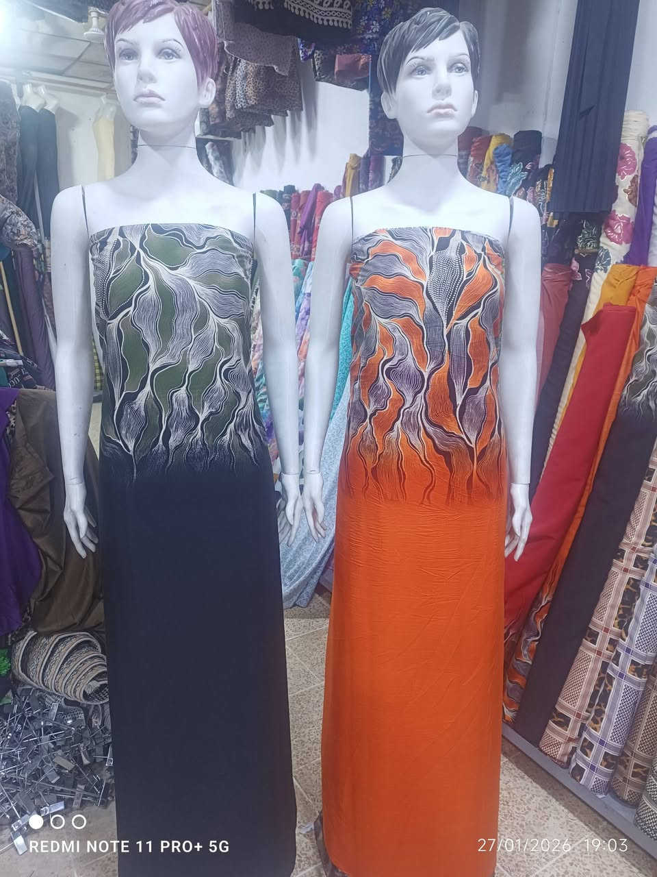 ارخص تنزيلات بسعر الجمله
       جديد كشمير سيلين صيفي 
( القطعه مترين ونص 4 الاف فقط ) 
مع بداية الموسم الصيفي واستقبال شهر رمضان المبارك ادامه والله خيرا للجميع
 البيع جمله ومفرد
توصيل داخل كركوك ولجميع المحافظات 
  تابع الصفحه ليصلك كل جديد 
  عنوان كركوك حي الواسطي عل سايدين النجده مقابيل صيدلية الفجر
بجوار لحم بعجين نونه
 للحجز  ماسنجر او واتساب ***********
رابط البيج الخاص
https://www.facebook.com/profile.php?id=61556801904013&mibextid=ZbWKwL
