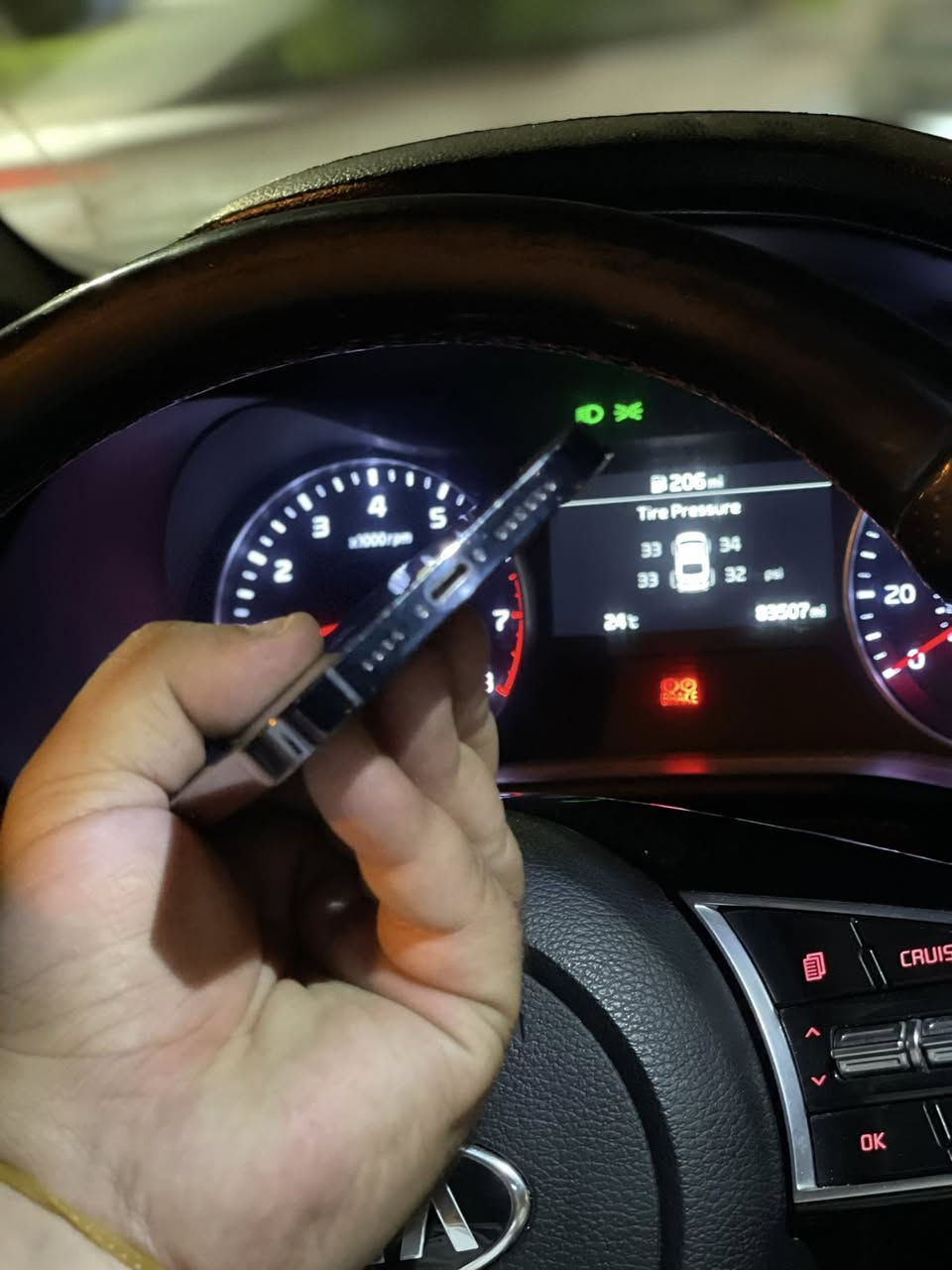 🥇 ايفون 14 برو ماكس 256
دبل سيم za 

نضافه 95/100

ذاكره256

➖صحة البطارية86🔋

شرط مامفتوح ولا مصعد بطاريه وضع شركه 

السعر 875

توصيل ماعندي 

***********

الموصل حي السكر
