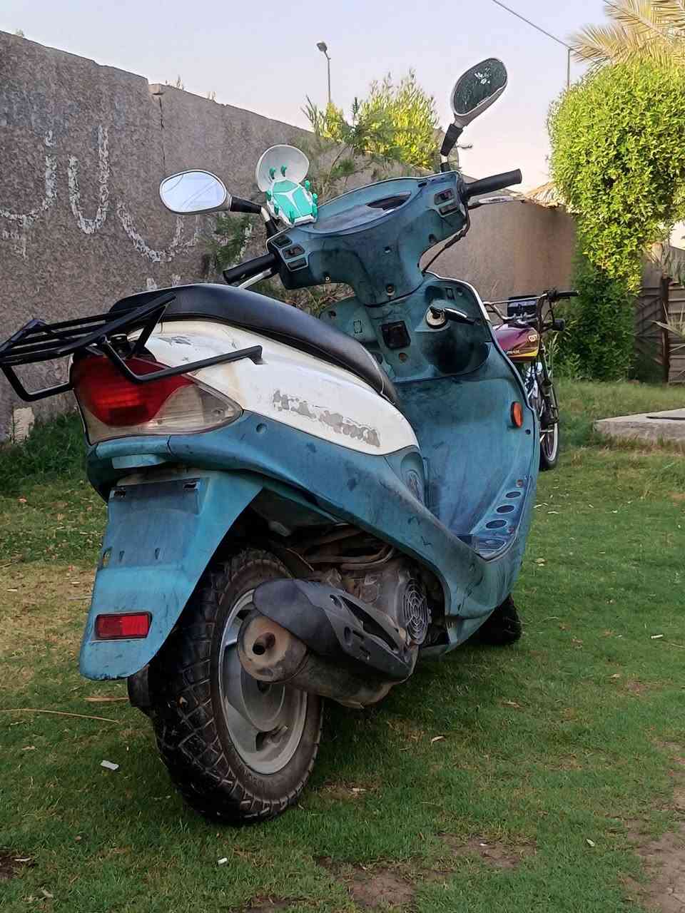 السلام عليكم دراجه كامكو نوزل  محرك بلادي ما مفتوح شلعه معدل تخبل كهربائيات كلها شغاله سلف شغال 450 وبيها مجال مكاني غزاليه رقمي *********** واتساب
