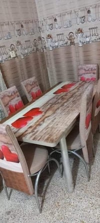 ميز طعام • تنور • فيهن مجال