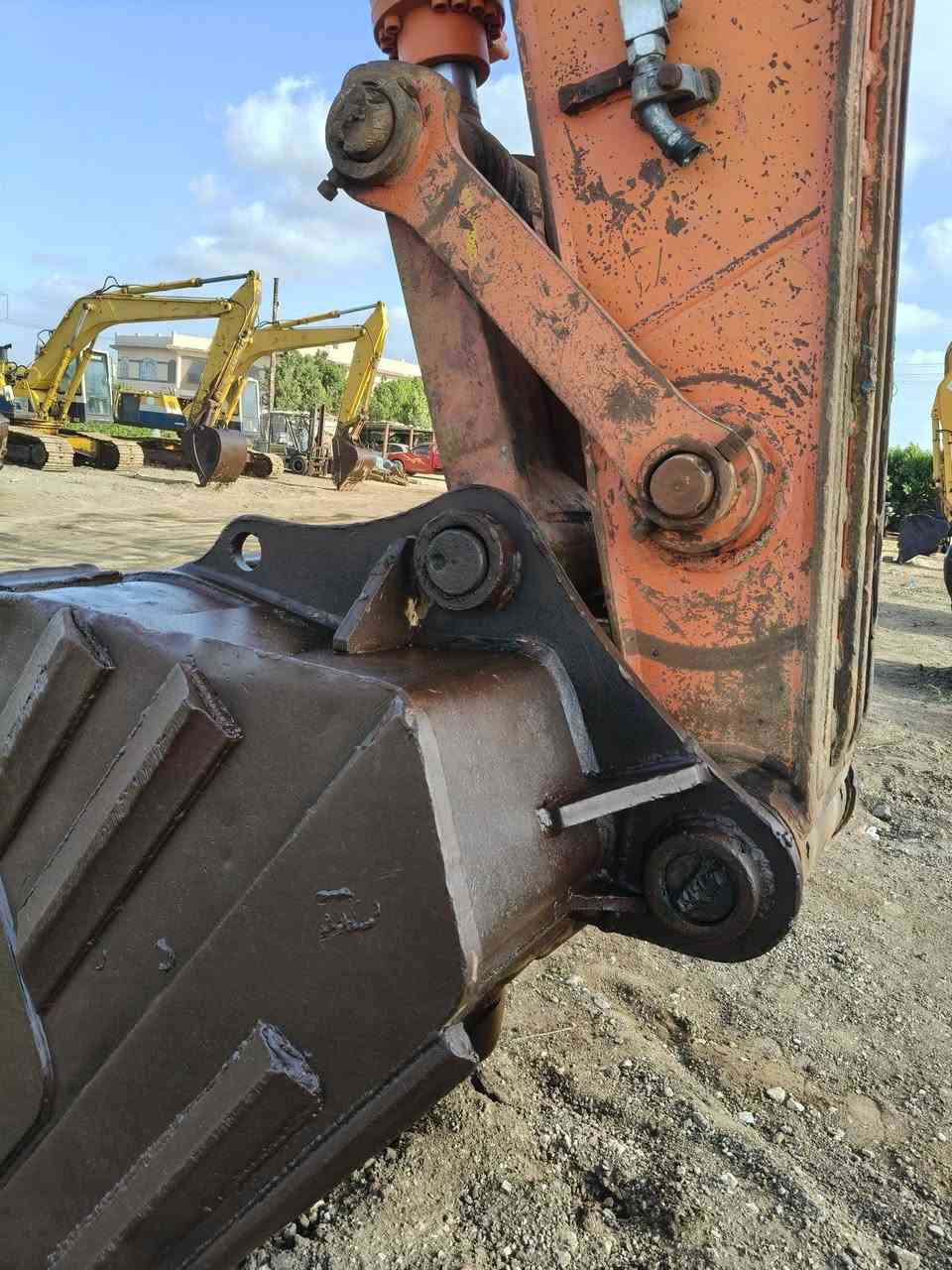 دوسان 300 محرك عاده / استيراد 
01067665811


**إذا كنت صاحب هذا الإعلان وتريد حذفه لأي سبب، رجاءا أرسل رسالة إلى الدعم الفني**