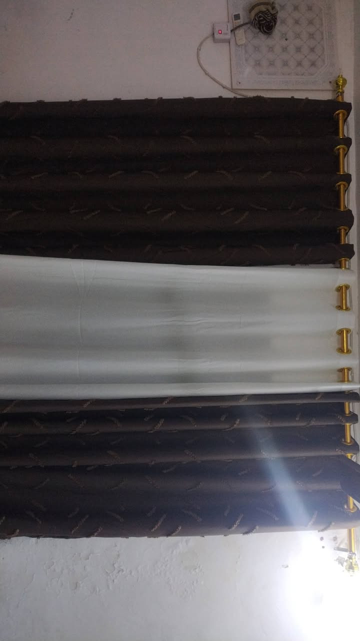 سلام عليكم غراض للبيع برده ام سعفه جديده وجربايه ام نفر تانكي مي ابو 500 وزاويه شراي يتصل ع رقم ***********
