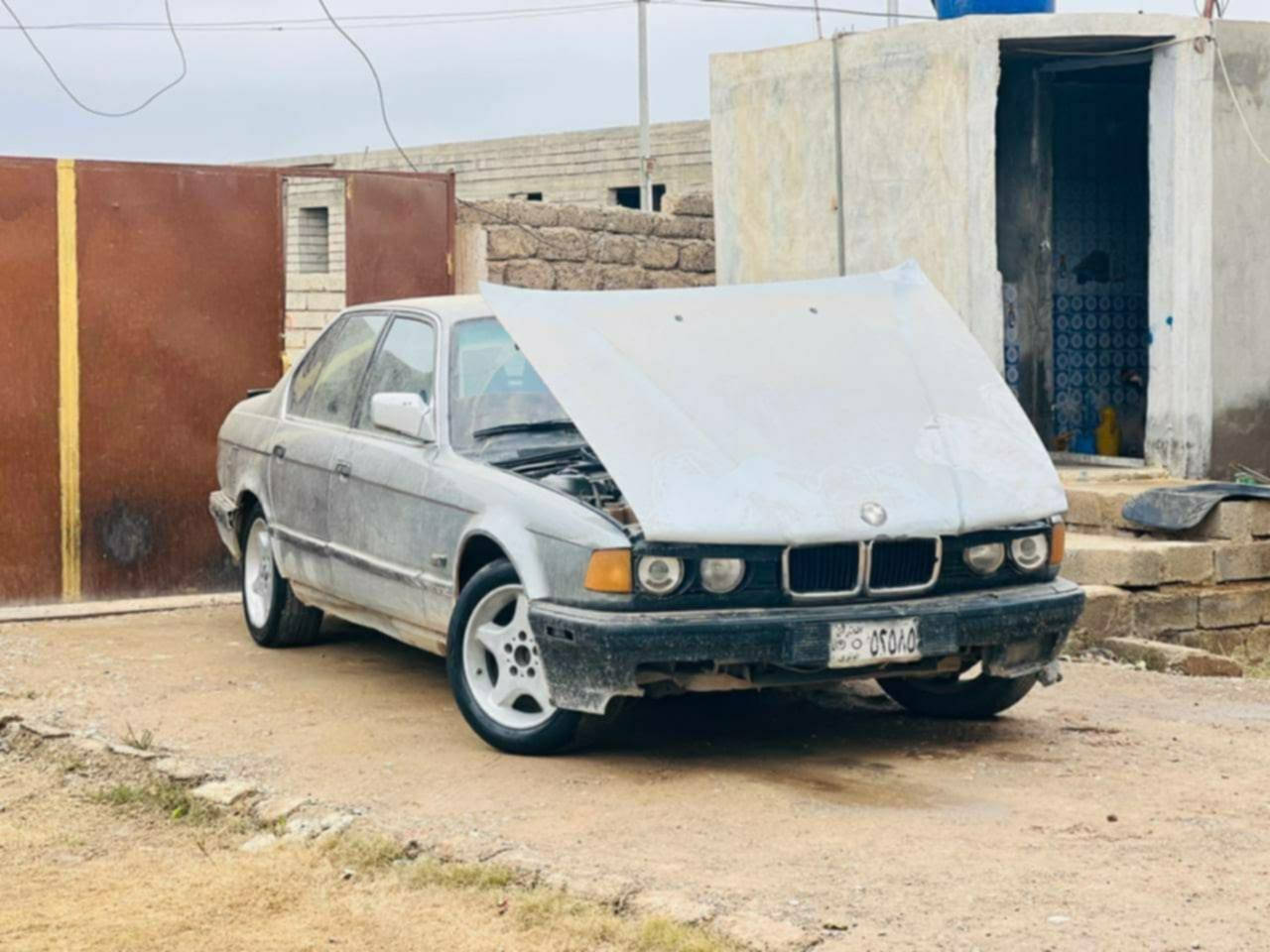 سلام عليكم بيئم 735 راعيها ماندله محرك جديد لكير بس لبك لباقي مبوش بيعها ع وضعيتها 12 ورقه وبيها مجال *********** مكانها كركوك قضاء الحويجه
