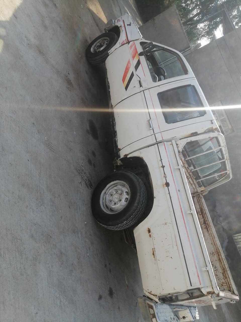 سلام عليكم نيسان دبل مكينه وكير ونجي ناعم رقم انبار مشروع وطني سنويه ضايعه اكعدك ويه المالك حداديه وتخم تاير جاهزه وبور كله جديد المكان كربلاء السعر 17 الرقم ***********
