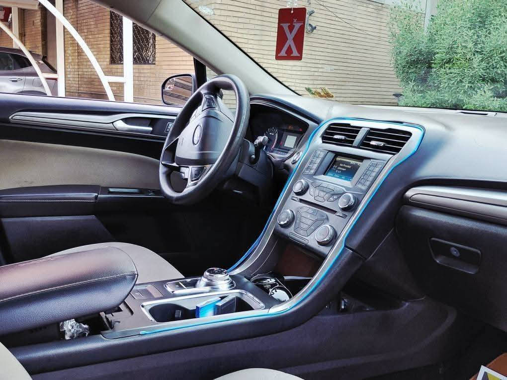 للبيع فورد فيوجن موديل 2017 نوع se
حادثها جاملغ امامي ايمن كما موضح بالصور 

محرك 4 سلندر 2,400 

كاميرا 

هاند بريد كهربائي 

شاشة

تحكم ستيرن 

بصمة 

طخم سماعات بلادي 

السيارة جميع ايرباكاتها سليمة وضع الشركة 

البجم تقفيل شركة 

السيارة بلادية وكلش حلوة وكلش قوية 

تبريدها ثلج

صدر امامي جديد 

زوج تايرات امامي جديد 

بطارية اصلي جديد 

فلتر شوته جديد 

فلتر تبريد جديد 

عبوة بانزين اصلية 

فلتر دهن اصلي جديد

السيارة ماشية 83 mi

رقمها السليمانية وعندي وكالة اكدر احولها وقت

السعر140 وبيها مجال للطيبين والسوك كلشي بي 

للتواصل *********** يوجد واتساب
