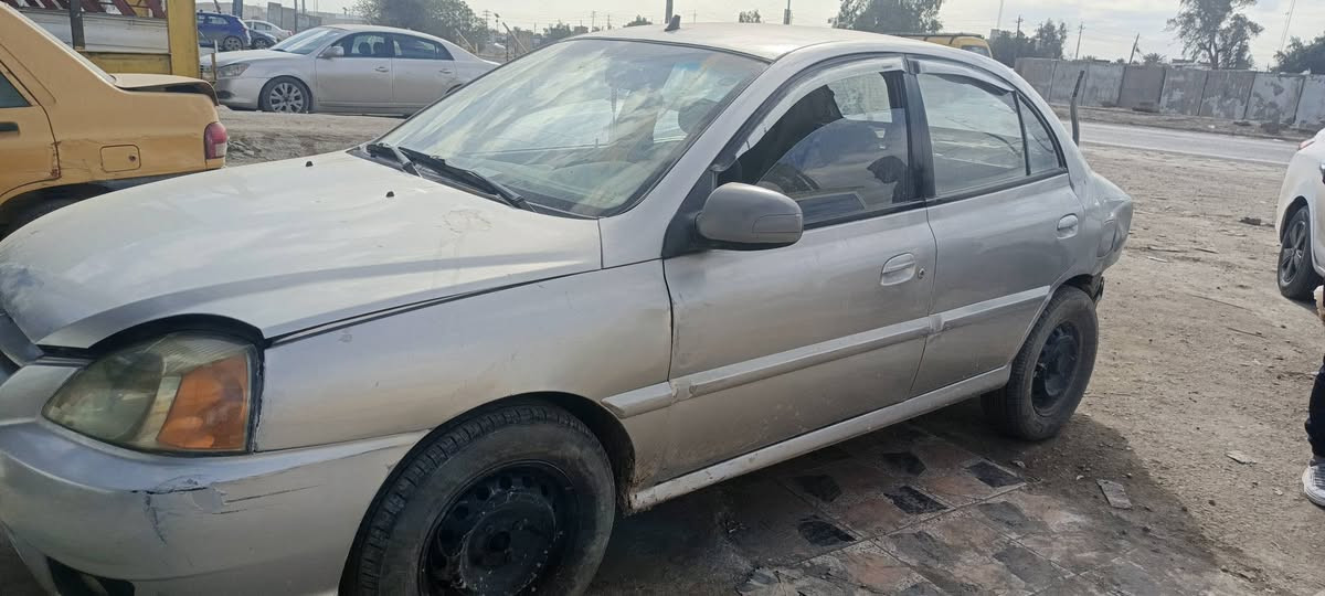 لسياره تعرضت الئ حادث شغاله وتمشي كلشي مابيها لتفيده قيم وخذ قبل مكملها من لدعاميه لل  دعاميه رقم اربيل عندي وكاله حق التحويل ***********
