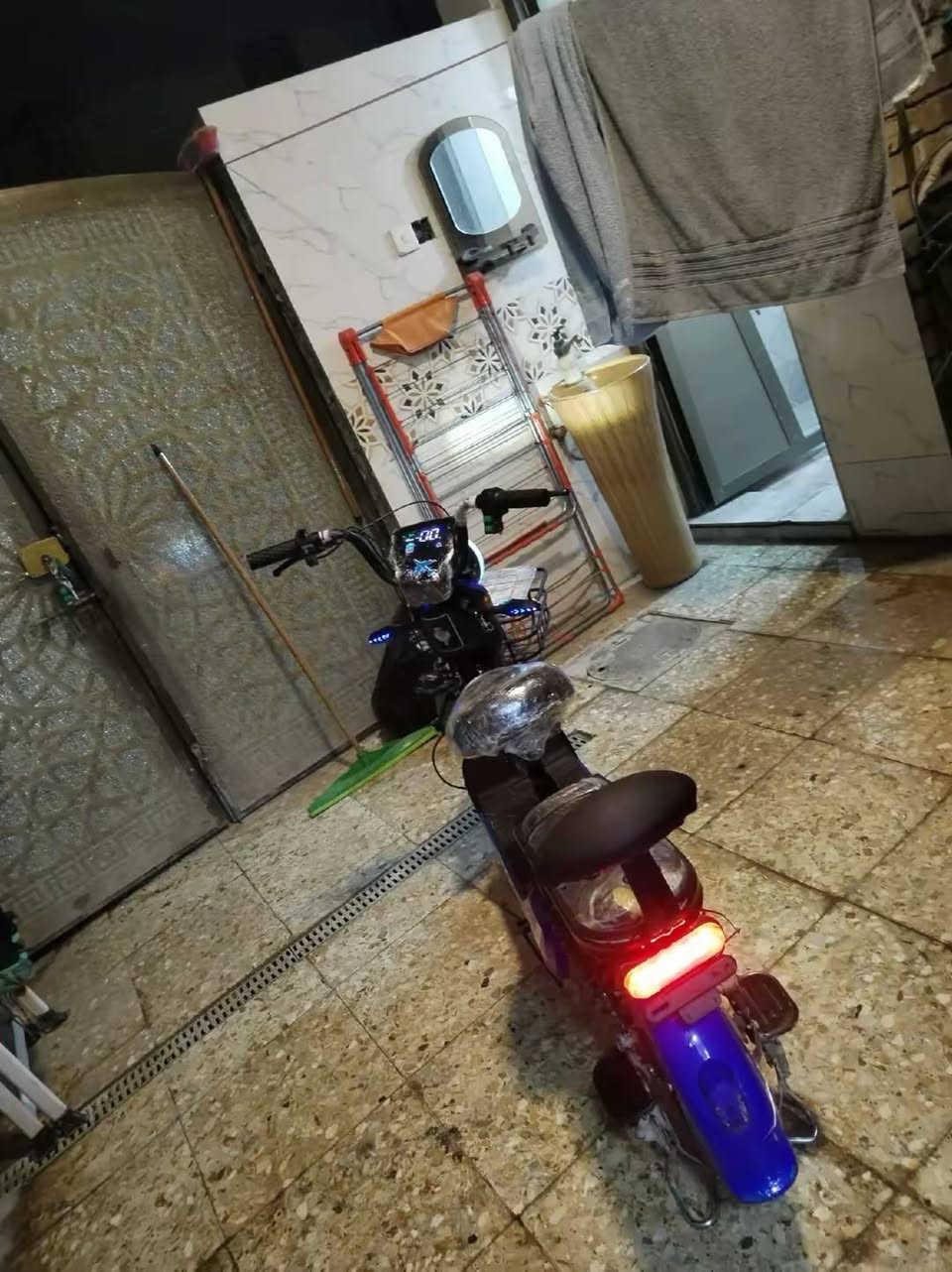 دراجه شحن للبيع استخدام قليل للأستفسار هذا الرقم بي واتساب ***********
