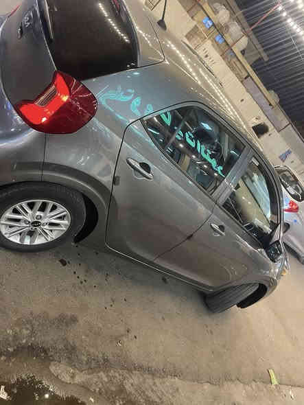 السلام عليكم 
للبيع كيا بيكانتو  خليجي ومكفولة كفالة عامة 
2023 

المواصفات 
1  تحكم ستيرن 
2 شاشه مع كامره خلفيه
3 مرايات شفط
4 اشاره مرايه 
5 جام كهرباء 4 
6 ويل كاب اصلي 
7 كير محرك بحاله الشركه 
8 حجم المحرك 4 سلندر 1400 
9- تبريد ثلج وضع شركة
10  سبير ع وضع الشركه 
11 ماشيه السياره 10 الاف 
12 لاقطه 
14 عدد المفاتيح  2  مال  الشركه

مكان حي الاعلام - شارع سوق اميمة 

للتواصل :- ***********
