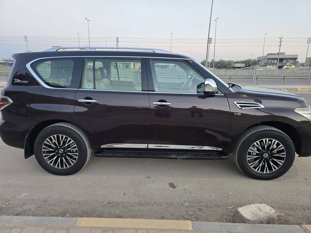 سلام عليكم نيسان باترول خليجي
موديل 13

فول مواصفات للاخير واحد على واحد مكينه 8 سلندر ,

قطعتين صبغ بدون تبديل بدون ارباك 

كير محرك تبريد تتفئة حداديه تخم تاير مكفولات السياره بالكارتون 

سعرها.   228.   وبيها مجال.  مكانها كربلاء المقدسة 

***********.   ***********
