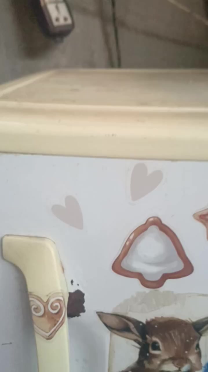 للبيع فقط رجاءا لتكسر بحاجة  احد عنده ظروف


**إذا كنت صاحب هذا الإعلان وتريد حذفه لأي سبب، رجاءا أرسل رسالة إلى الدعم الفني**