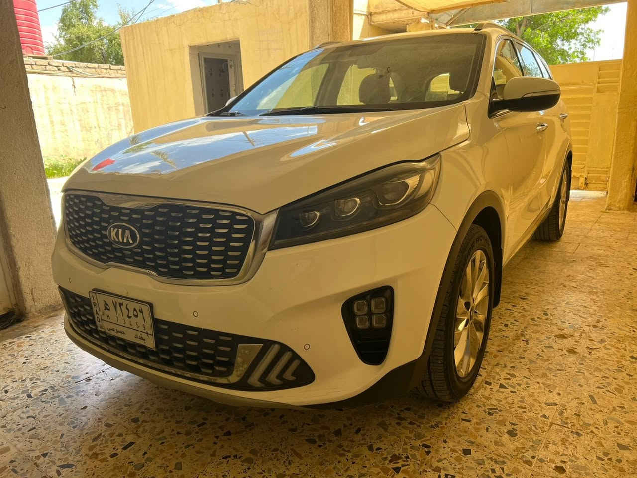 سورينتو 2020 خليجـي فـول مواصفـات عدا الفتحه
- بصمة ، جلد ، شاشـة كبيرة ، دبل شباك , مري شفط,7راكب ,حساسات امامي ,خلفي جنطه كهرباء 
6 سلندر ،گيـر 8 نمر  تخم تايـر جديد،
 الرقم الدولـي الجديد ، السنوية مجددة لسنه 2030 ( بأسمـي ) العنوان بابل القاسم 
- السيارة مكفولة كفالة عامة 
لـلأستفسار ***********
