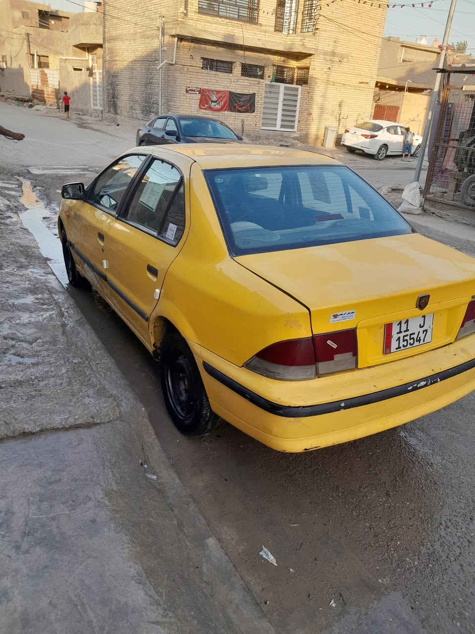 عليكم سمند مديل ٢٠٠٩ السياره حلوه ونضيفه السنويه ٢٠٢٥  ١٢ السياره كامله مكمله هيه عليه سنه وغرامات  3  أوراق ينزل من سعره  مستمسكاته موجوده اوراق هيه موجودات المحرك خير من الله الكهربايات كامله السعر   25  وبيه مجال للطيبين شي بصيط العنوان الامين الثانيه نواب الضباط نهايت الشارع وهاذا رقمي متواجد واتساب ***********
