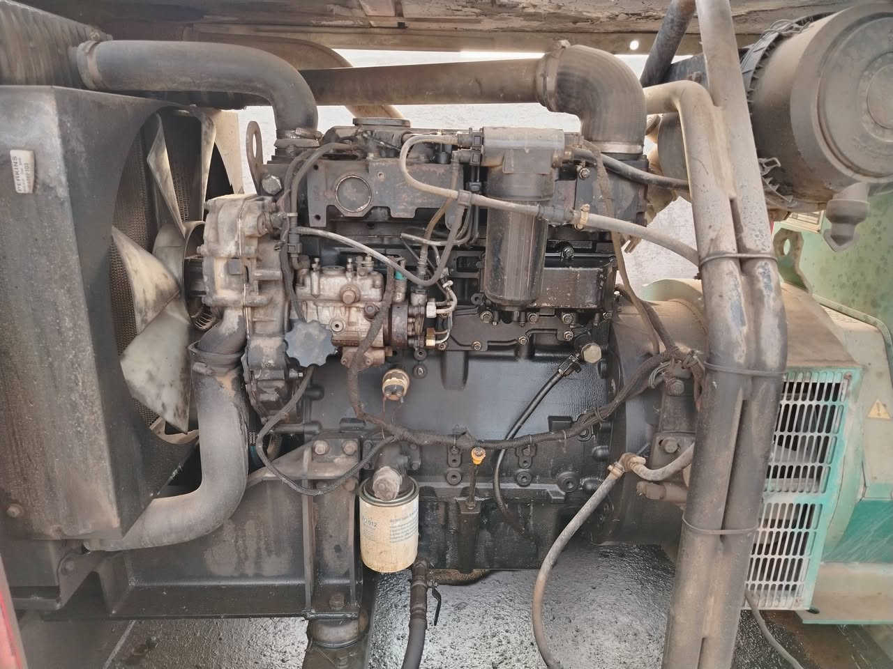 مولد بيركنز انكليزي ١٠٠ كيفي للبيع السعر ٤٥ورقه وبيه مجال المكان الرمادي الاستفسار اتصال ع الرقم ***********
