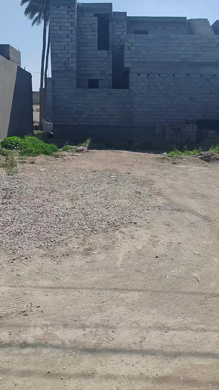 سلام عليكم ورحمة الله يوجد قطعة أرض طابو صرف ( بعقوبة شفته) مساحة ( ١٥٠ متر) (الوجه ١٠ والنزال ١٥ متر) واصل الها مي وكهرباء ومجاري والسعر ( ٢٥ مليون) للاستفسار أكثر خاص او الاتصال على الرقم الموجود ( ***********) (***********) مكتب دلالية حسين التميمي بلدروز حي الحشد مقابل التوزيع الجديد نستقبل كافه العروض الأراضي والدور السكنية
