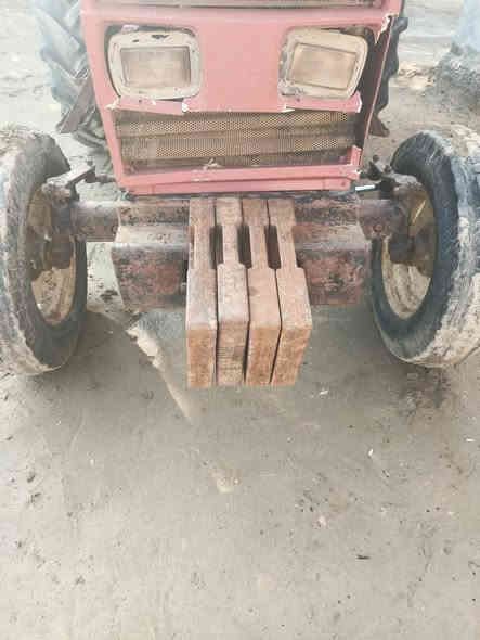 السلام عليكم للبيع فيات حجم 780 محرك كير اكسن شرط تخم تاير جديد كرهبائيات كله شغاله بيه رقم وسنويه غير متعهد بلمداور  
.   العـنوان الديوانيه الحمزه الشرقي 

 رقم الهاتف ***********
