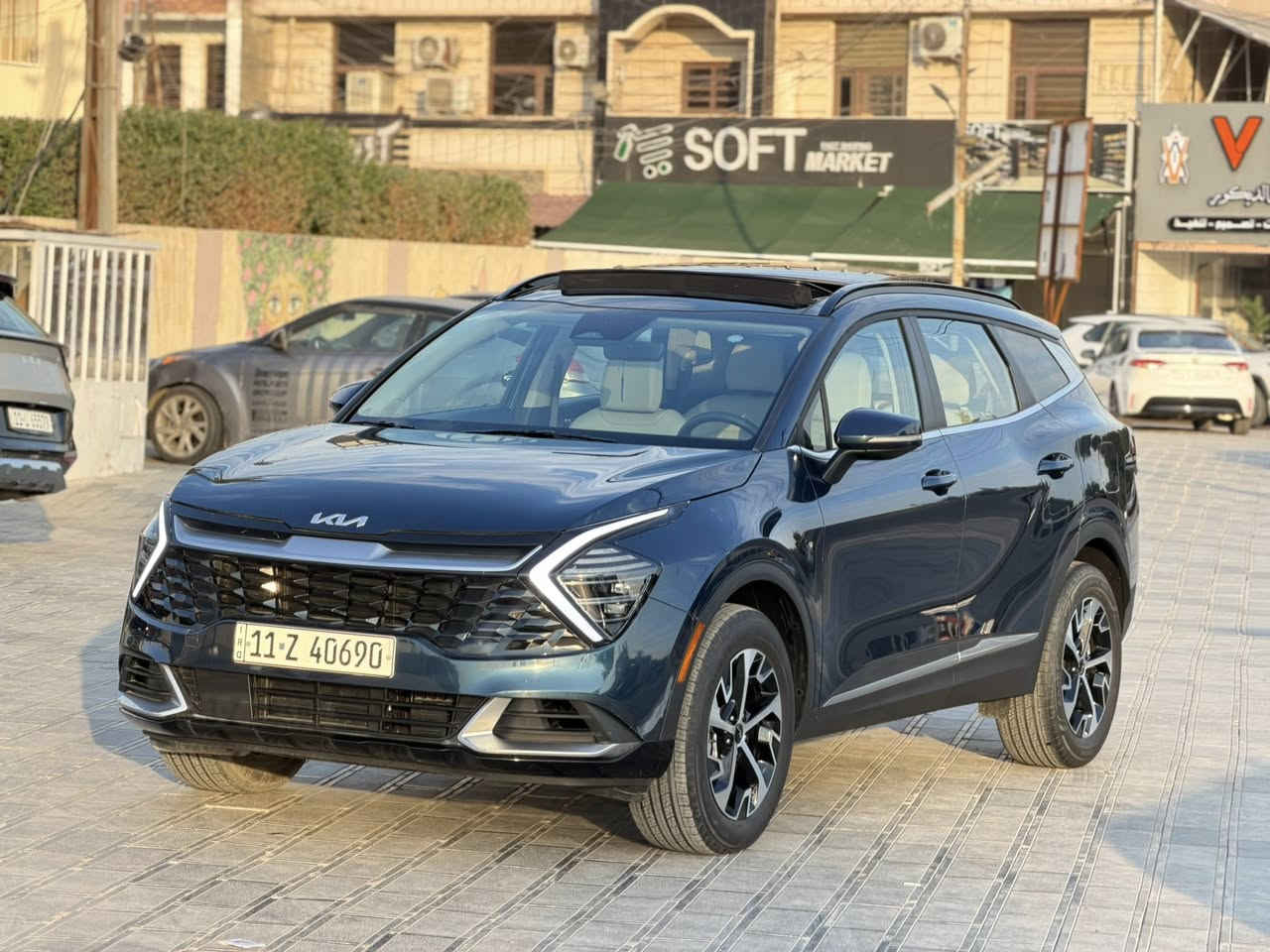 ياالله
السلام عليكم سبورتج 2025  EX هايبرد  وارد امريكي 
حجم المكينه : 1600 تيوبو + نظام هايبرد     
             ماشيه : 1700 ميل   
           الايرباك : دركه فقط 
الضرر : صبغ جاملغ وباب يمنه فقط 

#المواصفات

1. شاشه كبيره

2. بصمه

3. شحن وايرليس

4.تشغيل عن بعد 

5. كامرا

6. رادارات جانبيه

7. رادار امامي

8. لايتات لد 

9. بكلايت لد 

10. كشنات جلد ابيض

11.هيترات بالكشنات

12. ويل كب 

13.اشاير بالمري

14.كيجات دجيتل 

15. قطعتين تبريد 

16. تبريد بيانو 

17. تحكم 

18. نظام سبورت ايكو عادي

19. فور ويل 4x4

20.ايقاف ذاتي اوتو ستوب

21.حساسات خلفيه

22. اوتو هولد 

23. نظام منحدرات 

24. كشن السايق كهرباء

25. بنوراما

السعر : 230 مرقم بغداد وبيها مجال 

تفاصيل اكثر هذا رقمي *********** تحياتي 

مكاني بغداد حي الجامعه
