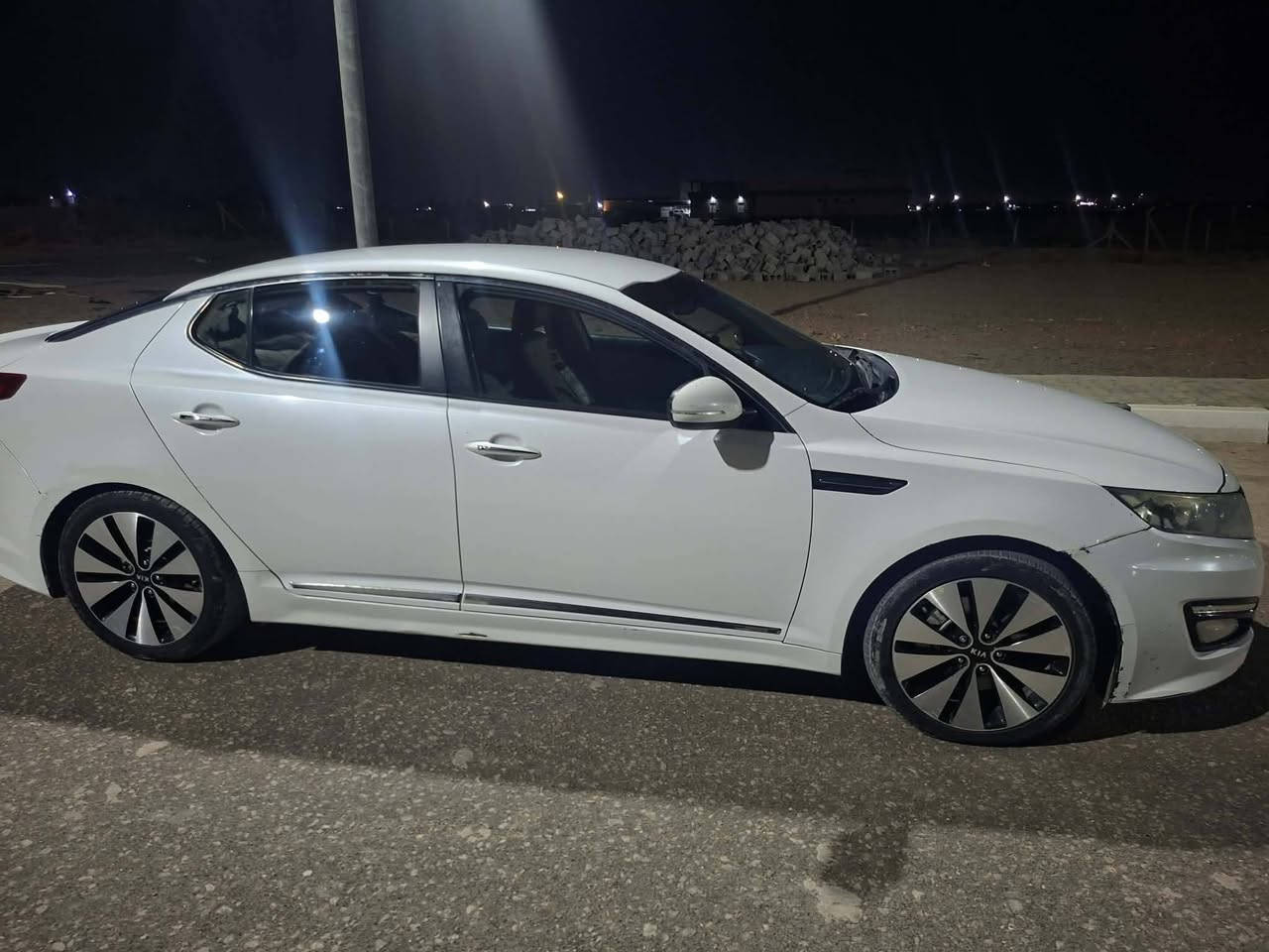 كيا اوتيما خليجي ٢٠١٤ مكينه ٢٤٠٠ كفاله مكينه وكير وحداديه رقم أربيل دولي سنويه لسنة ٢٠٢٨ اتريد وكاله اتريد مداور ماعدى بادر قليل بجاملغ الأيمن للبيع سعر ١٥٣ وبيه مجال الاتصال 
***********
***********
مكلف بنشر
