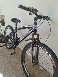 بايسكل للبيع باله ياباني مكاني الحرالسعر100وبي مجال رقم الهاتف07730801...