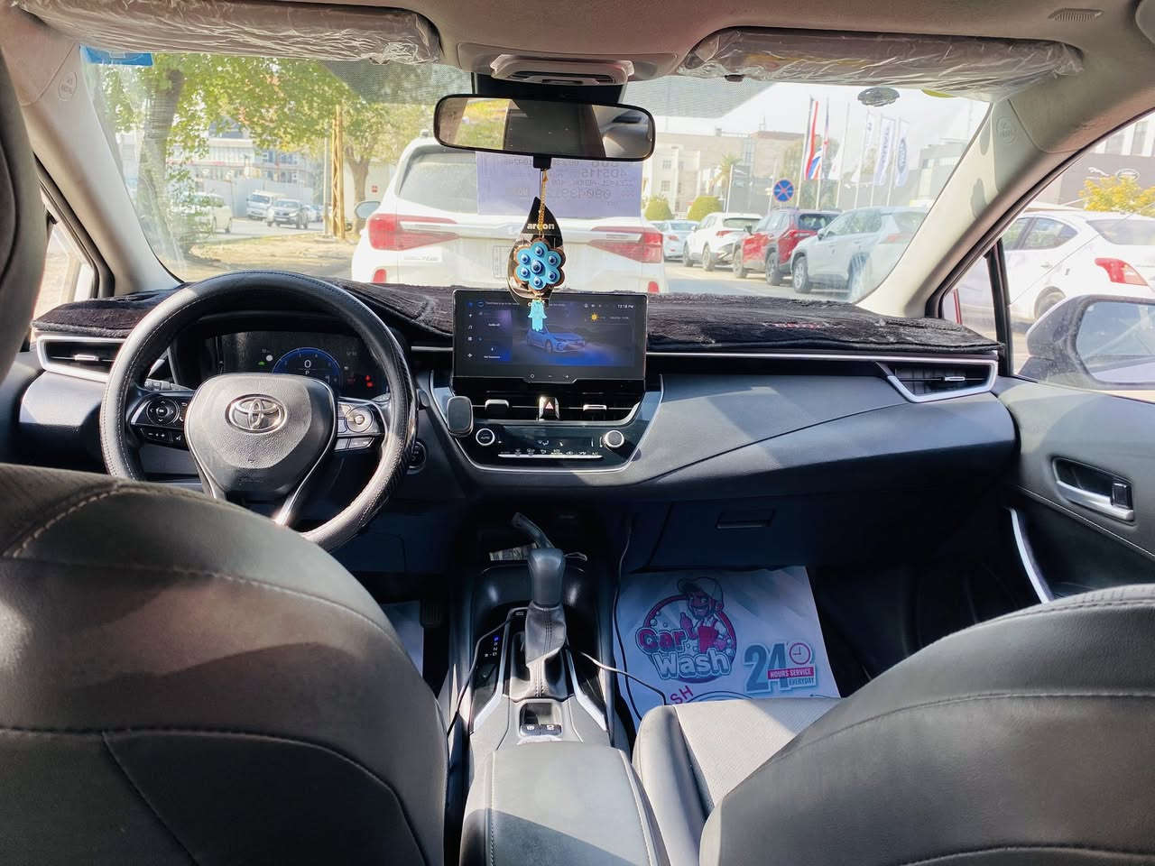 السلام عليكم
كورلا هايبرد 
موديل 2024
ماشية 38الف
السعر 150 بيها مجال حك الجيه 
موصفات هايبرد معروفه 
الشكل الخليجي 
سنويه بسمي 
رقم ***********
