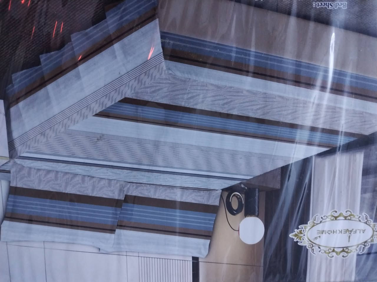 للبيع بضاعه انواع الفرشات والبطانيات بسعر الجمله وبيه مجال تصفيه محل الاتصال على الرقم ***********
