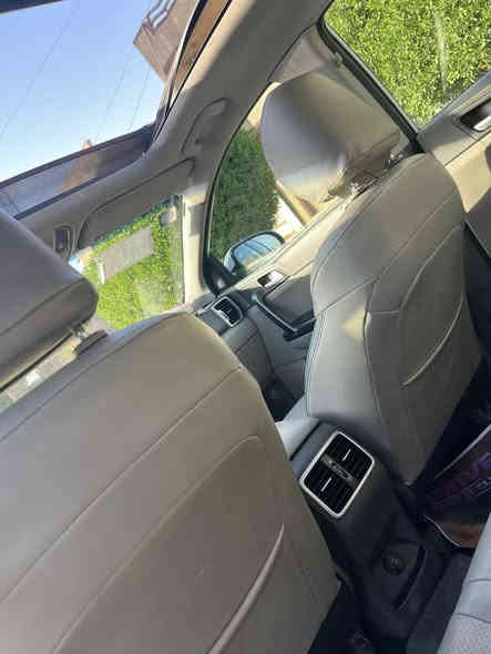 سلام عليكم 
كيا سبورتج 2017 خليجي 
مواصفات 
محرك 2000 دوش 
بنوراما 
3 وضعيات قيادة 
تبريد قطعتين 
اشاير بل مري
مري شفط 
لد ليلي نهاري
تحكمات ستيرن 
حساسات
شاشه كبيره 
منفذ اوكس
ماشية 74 الف 
رقم بغداد
مكفولة من الصبغ والتبديل بيها بارد شوية بلباب 
مكاني بغداد اليرموك 
رقم  ***********
