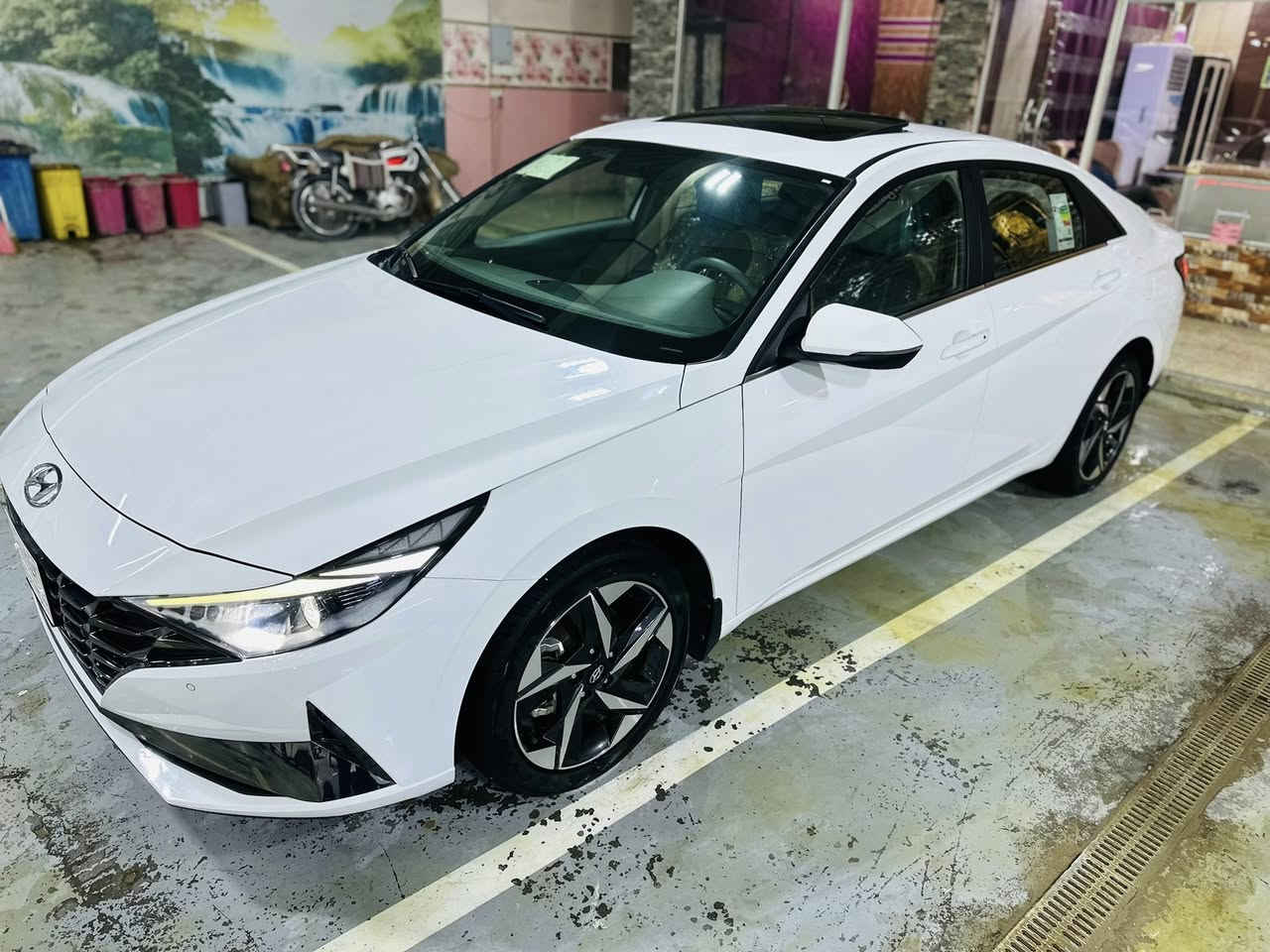 معرض قلعه اربيل،،،ًًًًًًًًً''''''بابل طريق حله نجف.

النترا.    2023     خليجي كوري.   رقم بابل 

       محرك 2000.     السعر 190    مكفوله 
    
المواصفات فوووول      .  جديده ماشيه40
شاشه ديجتال
كشنات جلد 
بصمه   
تشغيل عن بعد              
جنطه ذكيه كهربائية            
فتحه سقف                   
محرك 2000.                              
حساس لايت 
حساس خلفي بلادي 
حساس أمامي بلادي 
تبريد قطعتين
كاميرا خلفيه بلادي 
جي بي اس
نضام تشغيل الكاميرات 
شاشه  كبيره اصلي ابل كار بلي 
نضام ترحيب مري شفط
نضام مود درايف إيكو وسبورت و عادي
تحكم ستيرن
5 ويل كب كروم حجم 17
لد امامي نهاري
 شباك نيكل
مانع انزلاق
مانع انحدار 
لايت عدسات زنون 
ايرباكات
جهاز موازنه ABS

للاستفسار الاتصال 

*********** مصطفى المسافر

***********. احمد المسافر 

***********  مقتدى المسافر
