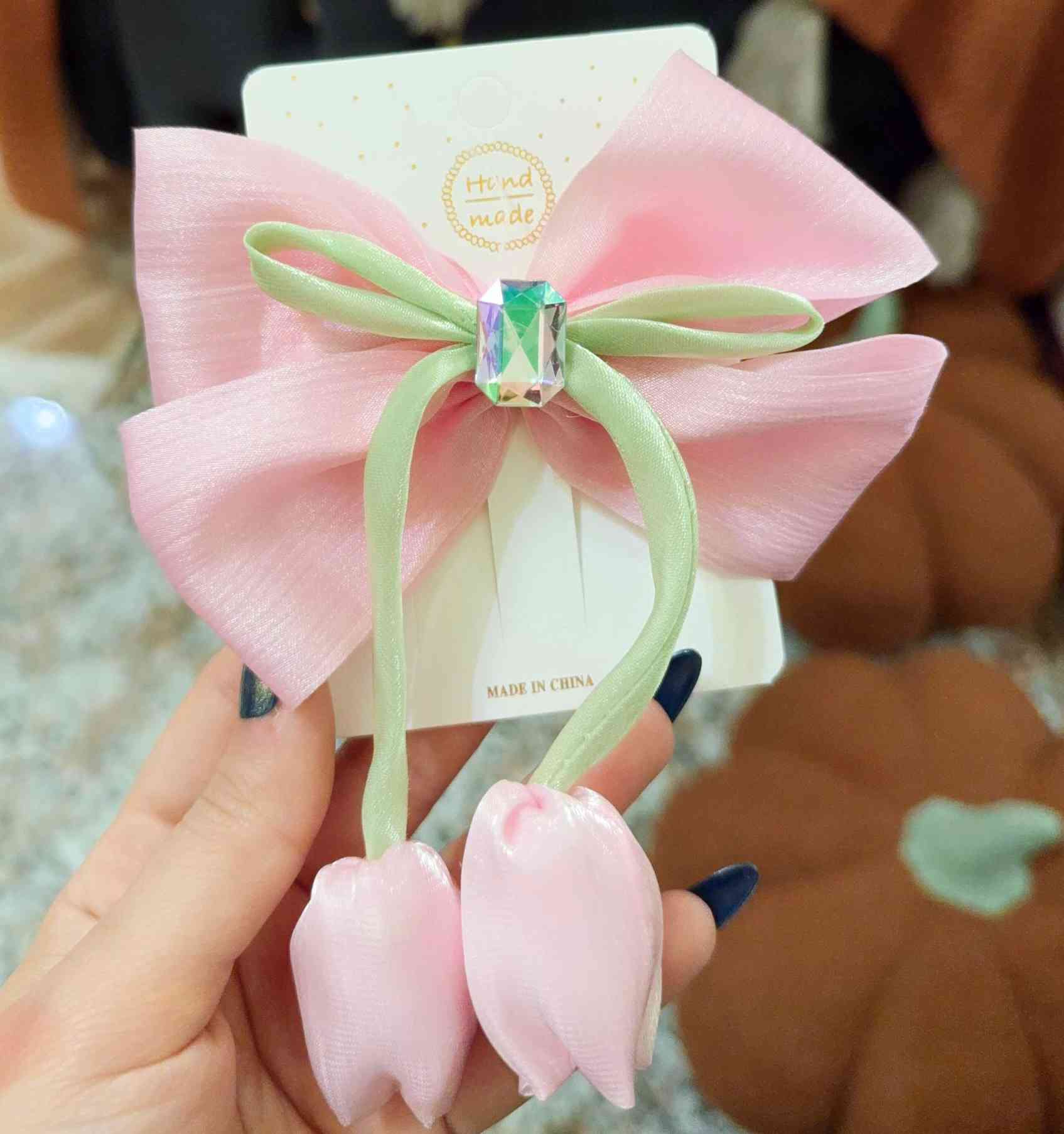 اكسسوارات بنوتات 🎀
أشكال ناعمة وكيوت
تكمّل اللوك وتزيده أناقة ✨
مناسبة لكل الأعمار
خامة حلوة وسعر يرضي 🤍
🚚 التوصيل ٣ لكل العراق
📩 للطلب دزوا رسالة خاص
#اكسسوارات_بنات #اكسسوارات_بنوتات #بناتي
#كيوت #ستايل_بناتي #موضة_بنات
#اكسسوارات_ناعمة #توصيل_لكل_العراق
#هدايا_بنات #عراقيات


**إذا كنت صاحب هذا الإعلان وتريد حذفه لأي سبب، رجاءا أرسل رسالة إلى الدعم الفني**