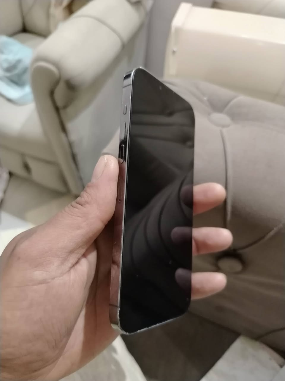 سلام عليكم للبيع فقط ايفون ١٣ برو ماكس دبل امبدل شاشه وبطاريه وكاله الجهاز شغل 100/100 *********** السعر 500 الف
