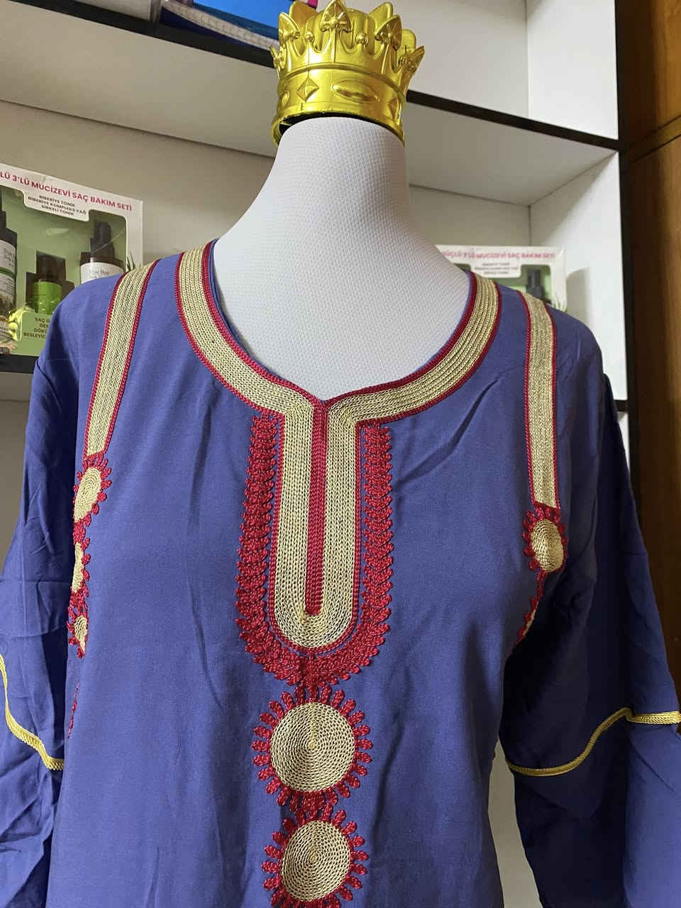 عروض وتخفيضات في قطّعه داخل المنشور. ب10 الألف دينار @إشارة


**إذا كنت صاحب هذا الإعلان وتريد حذفه لأي سبب، رجاءا أرسل رسالة إلى الدعم الفني**