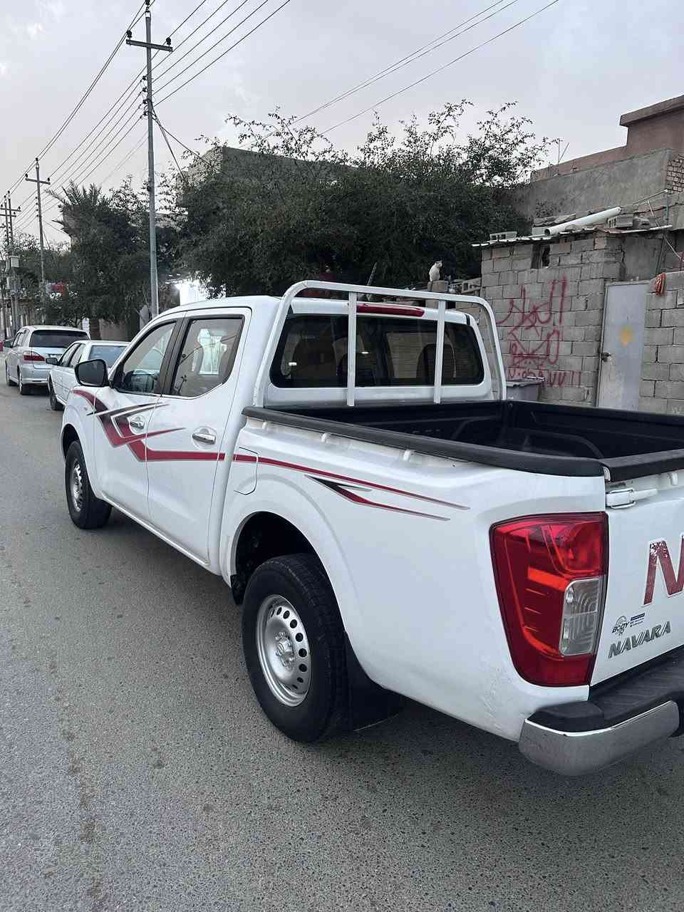 ‏سلام عليكم بيكم نظارة موديل 2016 السيارة جاهزة حدادة وتبريد بيها بنيد مبدل أثر حالوب وقماره محولبه بس مكينه وكير كفاله سعر 120 وبيها مجال مكان بصرة ***********￼
