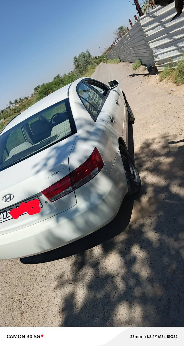 للبيع سوناتا ادوات گصت جنطه موديل 8 لون ابيض صدفي محرك 4 اصل بانزين السياره خليجي ‏‪***********‬‏ مكان السياره فلوجه السعر 42 وبيه مجال
