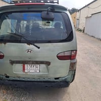 ستاركس ٢٠٠٥ محرك مفتوح عاطل يحتاج تجفيت كير سليم البقيه موضحه بالصور ج...