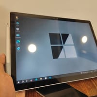 مايكروسوفت Surface Pro • نفيديا ٥ جيجا • شاشة 13 انش 4K