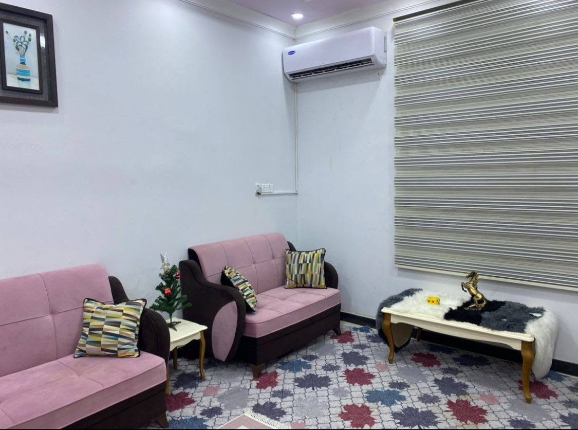🏡 بيت للبيع في الجربوعية الأولى 🏡

✨ بناء 2021 ✨ فارغ وجاهز للسكن
 ✨ طابق واحد
📐 التفاصيل: 
▪️ غرفتين ▪️ صالة ▪️ براني ▪️ مطبخ ▪️ صحيات داخلية وخارجية

📩 لمعرفة السعر والموقع وباقي التفاصيل علق بـ (تم) في التعليقات

📱 أو اتصل + واتساب على الرقم: ***********
