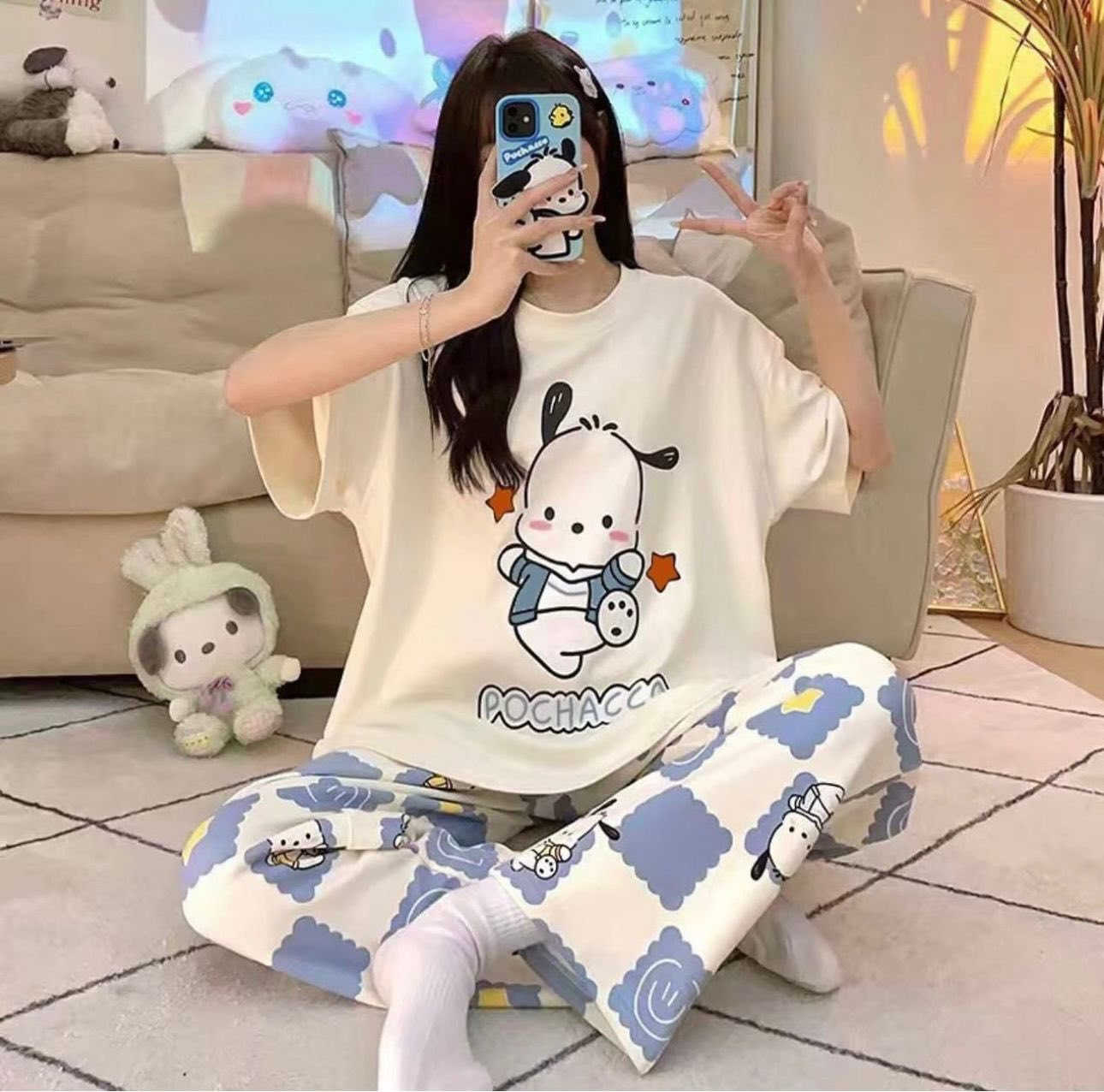 متوفر بثلاث أشكال وموجودة كل القياسات
القطعه ١٠ تشيرت وبجامة ويوجد توصيل 
التواصل واتساب او مازنجر ***********
