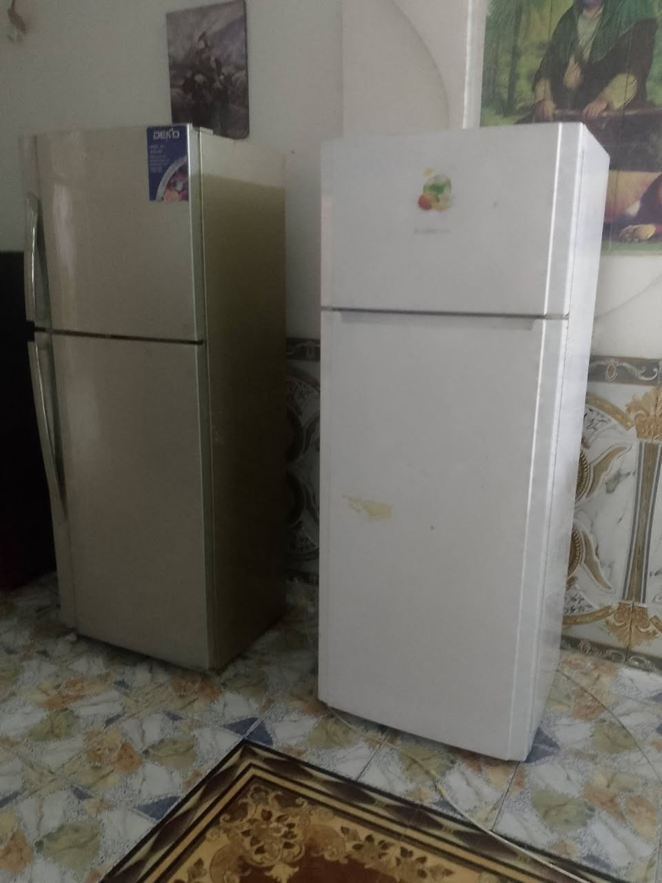 ثلاجات ومجمدات البيع نضافه ٩٠/بل١٠٠على افحص والضمان شهرالمكان النهروان توصل على الوستاب او الخاص***********
