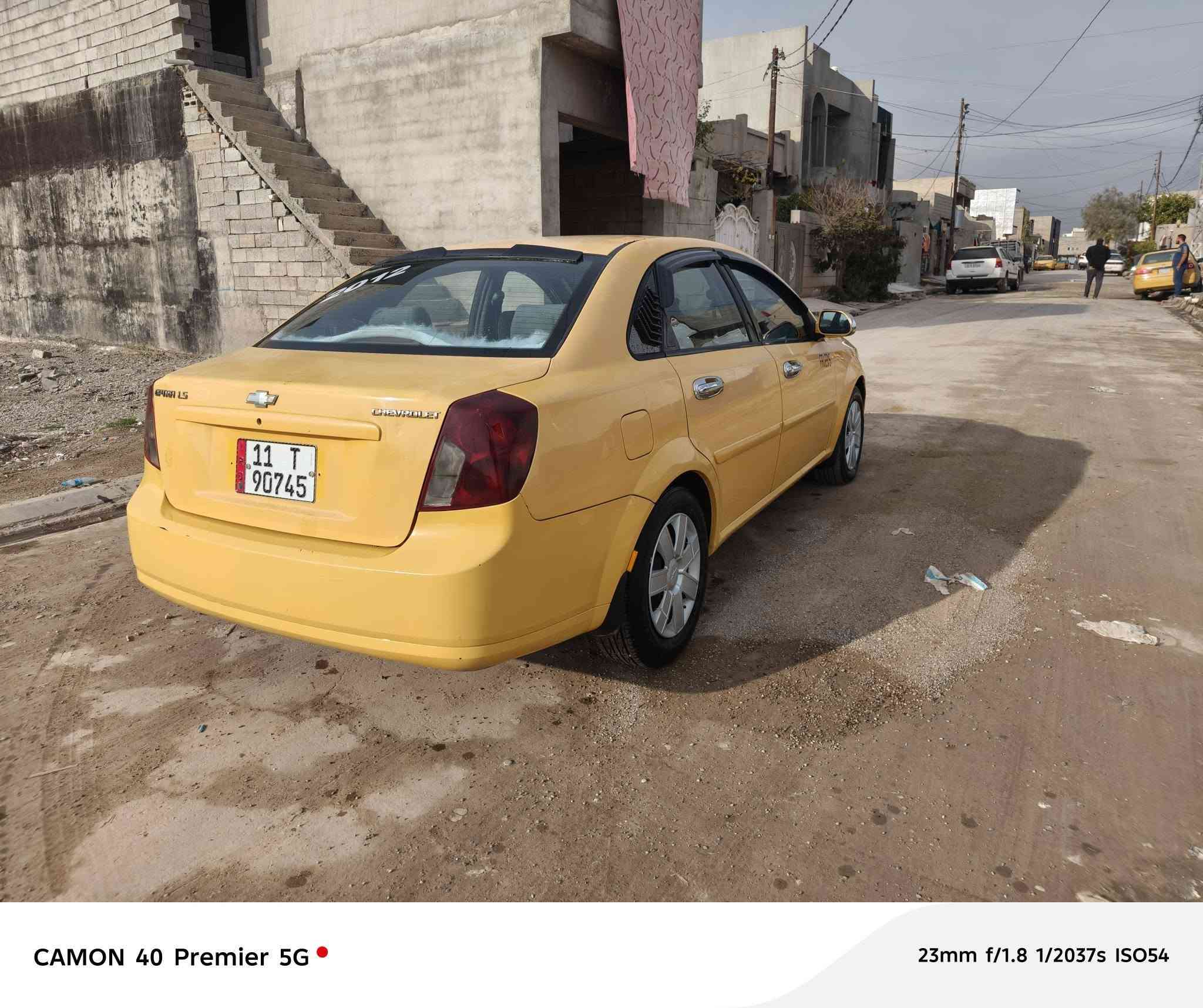 السلام عليكم شوفرليت اوبترا موديل 2012 رقم بغداد انكليزي وبسمي مشروع وطني لل30 شرط تحويل وكاله دفتر بانزين مقدم منضومت غاز ام 60لتر مكينه وكير بشرط صدر امامي خلفي جديد تخم تايرات ويلات جدد كير عادي سياره مكفوله كفاله عامه بشرط بدون قطره صبغ كلهه وضع شركه 
للبيع فقط السعر 74  وبيهه مجال بسيط
العنوان كركوك دوميز
رقم الهاتف ***********
