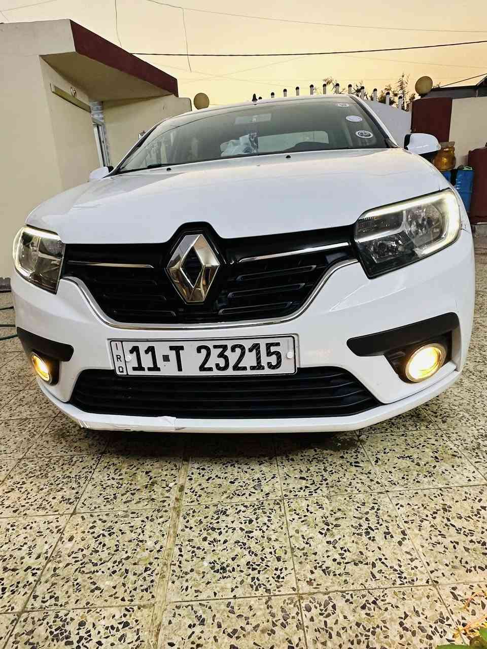 رينو سمبل مديل 2020
سيارة بأسمي تحويل ثانيوم 

رقمها بغداد الرقم الجديد

سيارة مكفوله من الدعامية للدعامية 
شاشه جديده شادتلها وكامره خلفيه
تخم تايرات جديد غير الي بالصوره  مع ويل كب
السعر 85 للتواصل ***********
