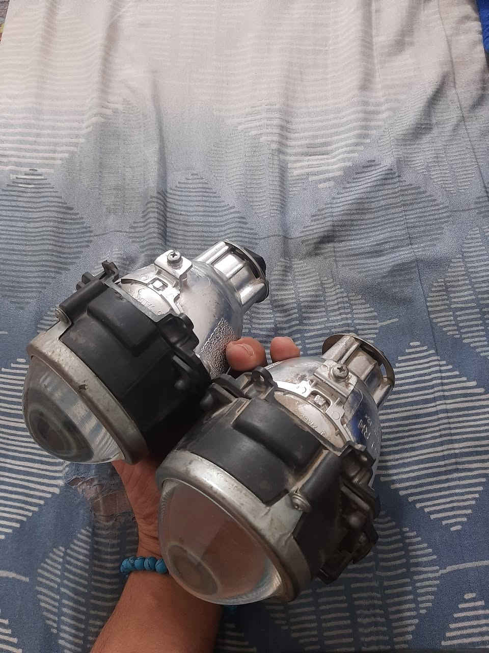 السلام عليكم كلوبات  و عدسات فورتي 2017 قيم واخذ ماعرف اسعارهن


**إذا كنت صاحب هذا الإعلان وتريد حذفه لأي سبب، رجاءا أرسل رسالة إلى الدعم الفني**