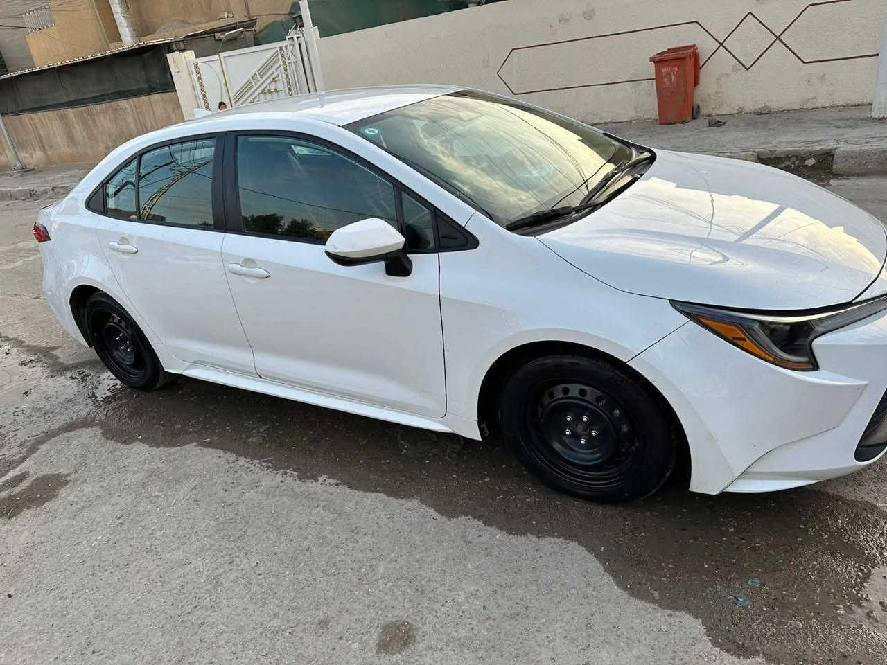 السلام عليكم
كورلا 2024 بانزين  
وارد امريكي   
ماشي ٤٧ وضع الشركة 
شاشه 
تحكم ستيرن 
رادار
لايت زنون 
لد امامي
تحديد مسار 
قياده ذاتيه 
مكان السياره شارع فلسطين رقم بغداد 
حادث خفيف بدون ارباك 
السعر ١٤٥

موبايل***********
