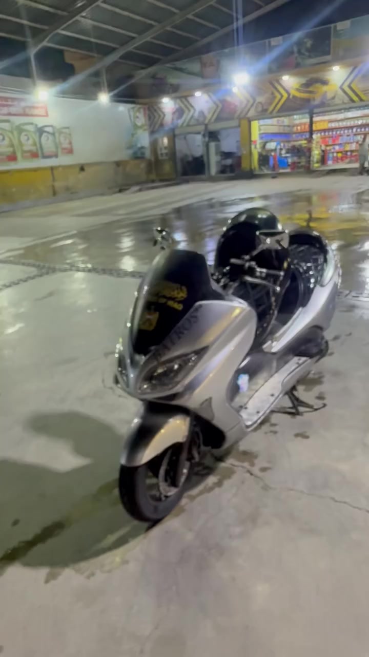 ‏سلام عليكم دراجة نظيفة نفس ما موضحة بالصور الشراي يتصل***********. ***********
