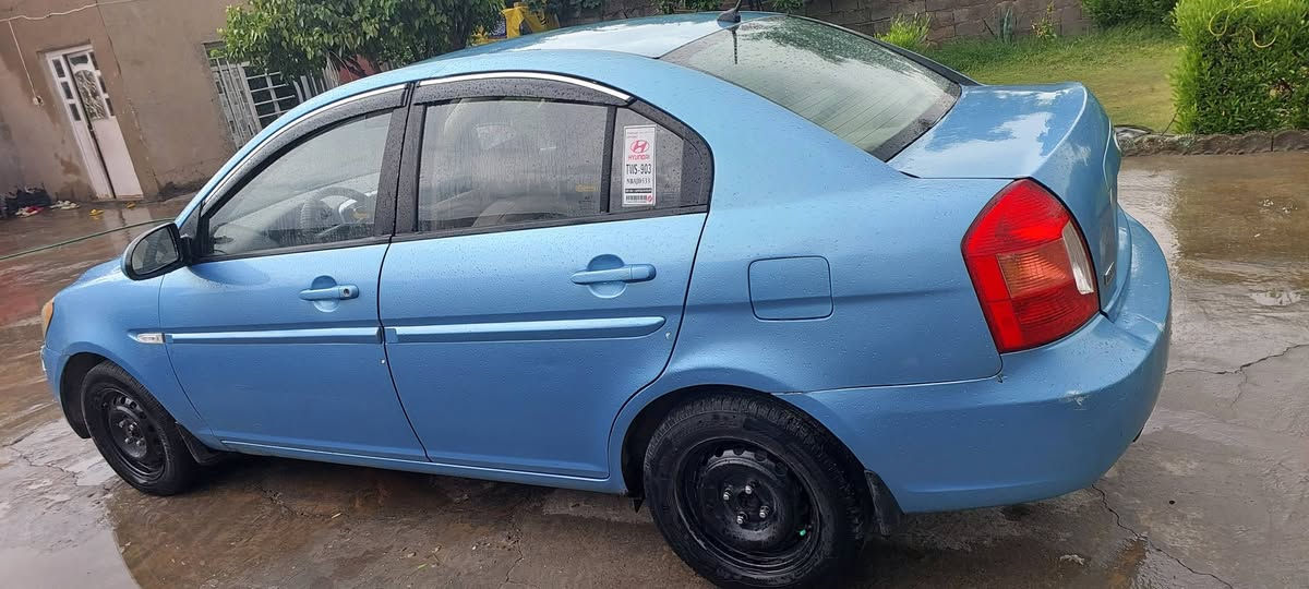 اكسنت خليجي موديل 2009 مرشوشة كلير 
بدون دواخل مكفولة شواصي واللغود
السيارة محرك 1600 كير خير من الله مكفولات 
السيارة بأسمي  . السعر 78 وبيها مجال 
عنواني بغداد السلاميات 
للأتصال ***********
