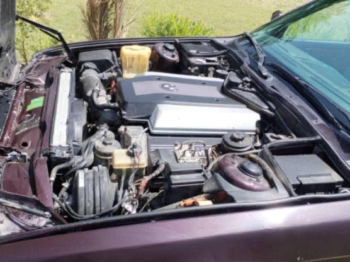 السلام عليكم بي ام دبليو حجم ٧٤٠ ٨ سلندر مسكر محركها بي تنقيص قليل كلش م ١٩٩٣ بغداد الجديد ألسعر ٦٠ وبيها مجال حك الجيه *********** *********** مكاني بابل سدة الهندية
