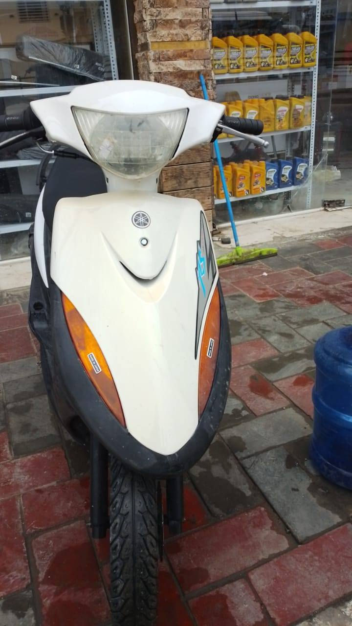 ماكس عدله ياباني 
محرك ٤٩
نكره سلف شرط محرك اخرس وطياره
كهرباياتهه كامله
مفتوحه مره وحده  فقط شغل مضبوط  
سعرهه ٤٥٠ وبيه مجال كلش بصيط 
كربلا  قرب مستشفئ زين العابدين 
للستفسار ***********
