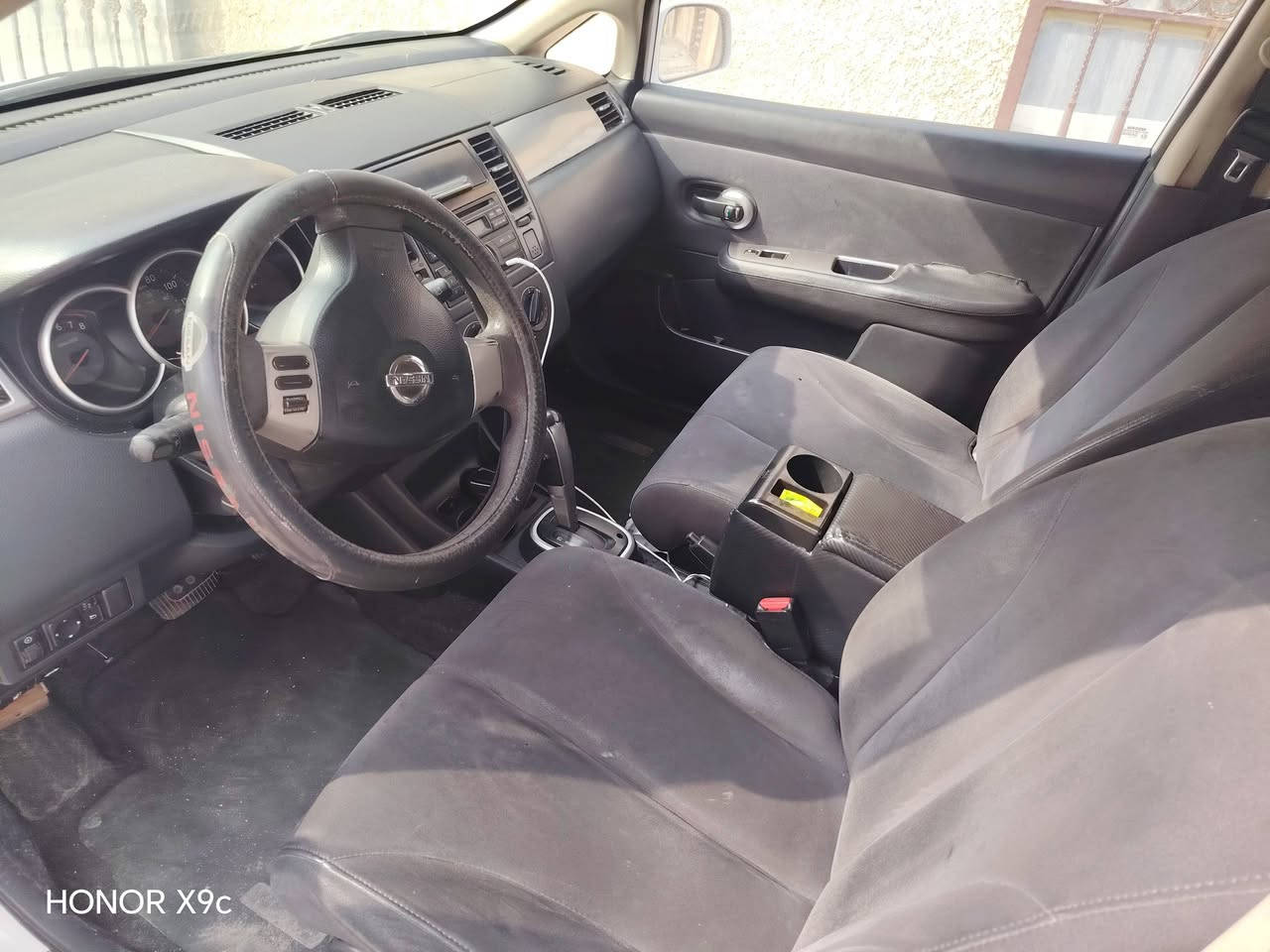 السلام عليكم
نيسان فيرسا للبيع
حادثها من امريكا جاملغ خلفي وقبق جنطه مصبوغ وجاملغ امامي بي بارد
محرك وكير جدد
منضومه تبريد جدد ثلج
صدر نص عمر
كهربائياتها كلها شغاله
جاهزه وحلوه مال جناي
تحويل مباشر رقمها بغداد
مكاني بلسيديه
للاستفسار الاتصال
***********
سعر ٦١ وبي مجال للشراي
