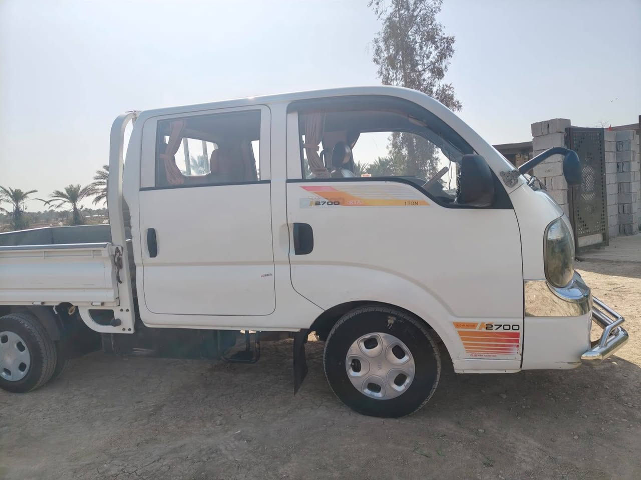 كيا دبل قمارة 2700 موديل 2015 رقم  كربلاء 
سنويه 2027
  تحويل شوكت ما يعجبك 
مكفوله كفاله عامه 
الصور السانور بالمنشور 
السعر 128$
بيها مجال
 الشراي يتصل. 
***********
متواجد على الفيس 
مكاني بابل سدة الهندية / المهناوية .
