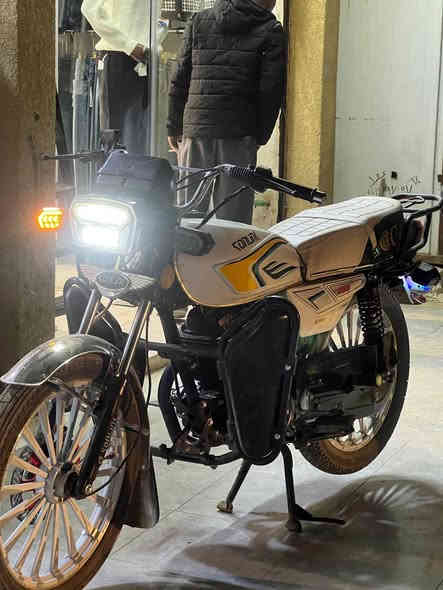 دراجه خمسه كير موديل 2025 أوراق اصولي للبيع 800 وبيها مجال مكاني بغداد ناحيه لوحده قرب سيطره الج 
***********
